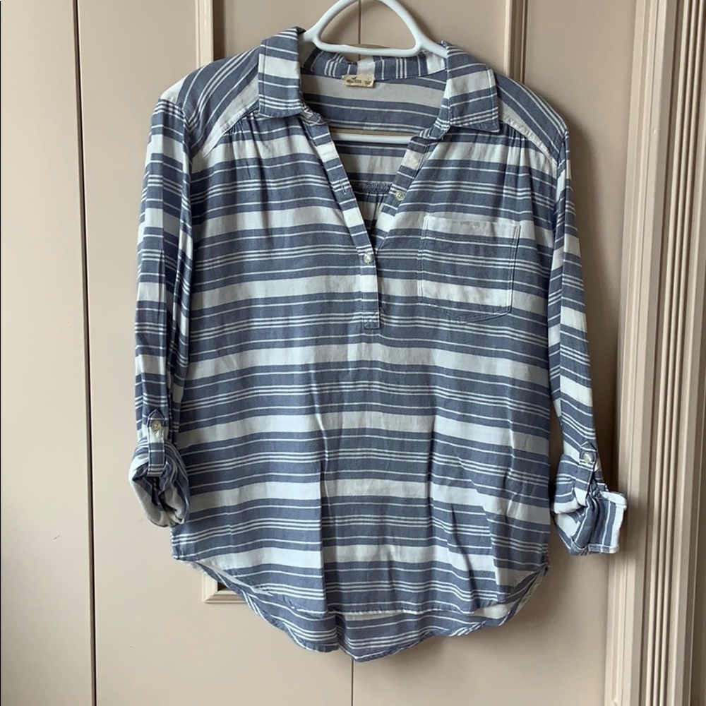 Hollister shirt